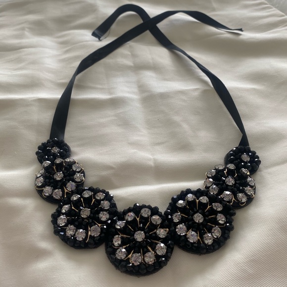 2/$10 Bundle. Beautiful necklace - Picture 1 of 2